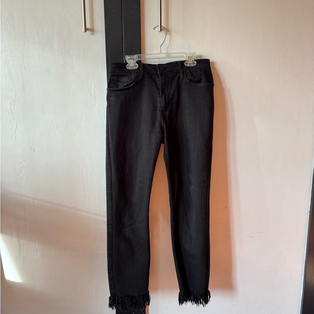 Black Ankle Cropped Jeans with Slim Fit